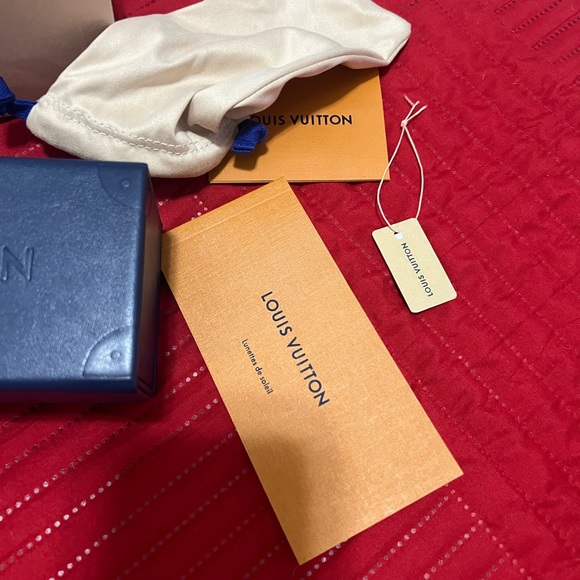 My monogram cat eye sunglasses Louis Vuitton - Picture 4 of 10